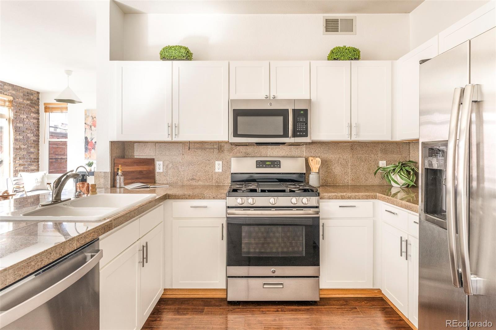 1655 N Humboldt Street 206