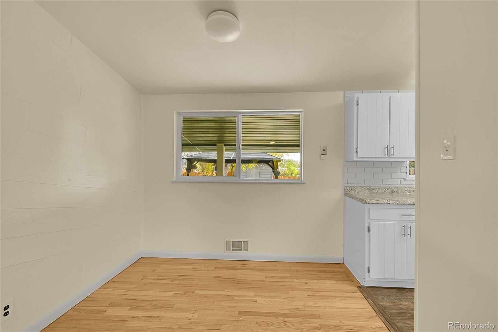 7850 Valley View Drive