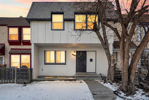 Photo of 424 E 116th Avenue, Northglenn, CO 80233 (MLS # 6859443)