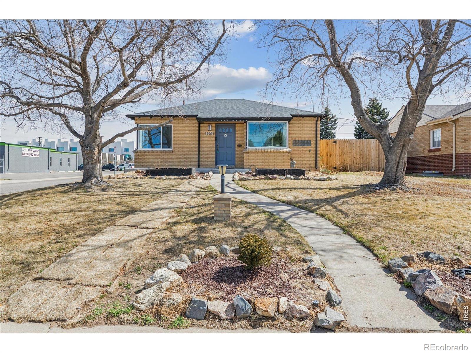 3696 Magnolia Street