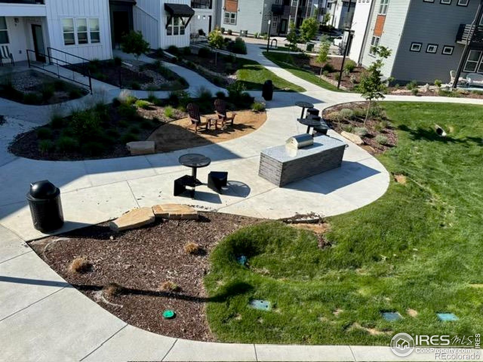 539 Vicot Way C