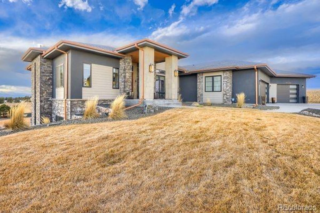 Photo of 10689 Shadow Pines Road, Parker, CO 80138 (MLS # 8461121)