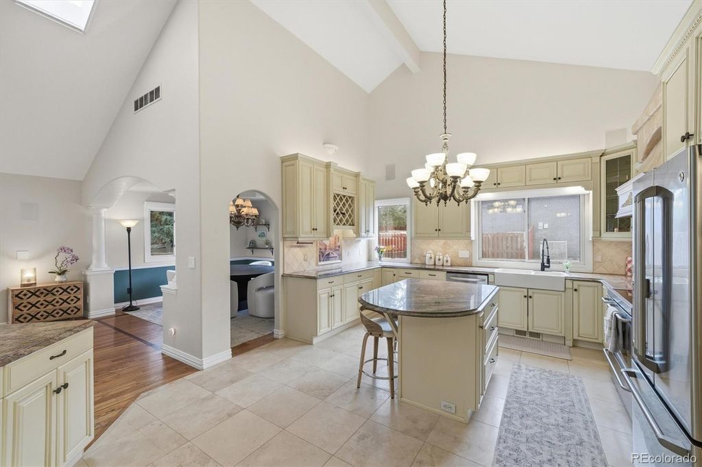 Photo of 10 Glenridge Drive, Littleton, CO 80123 (MLS # 2053282)