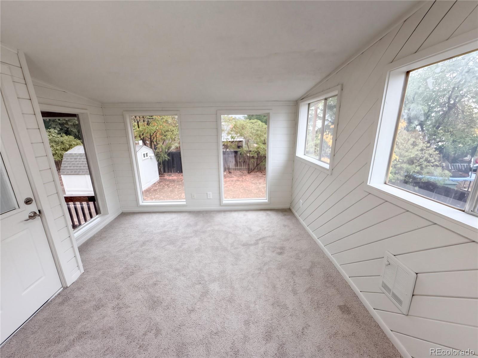 849 Dean Drive