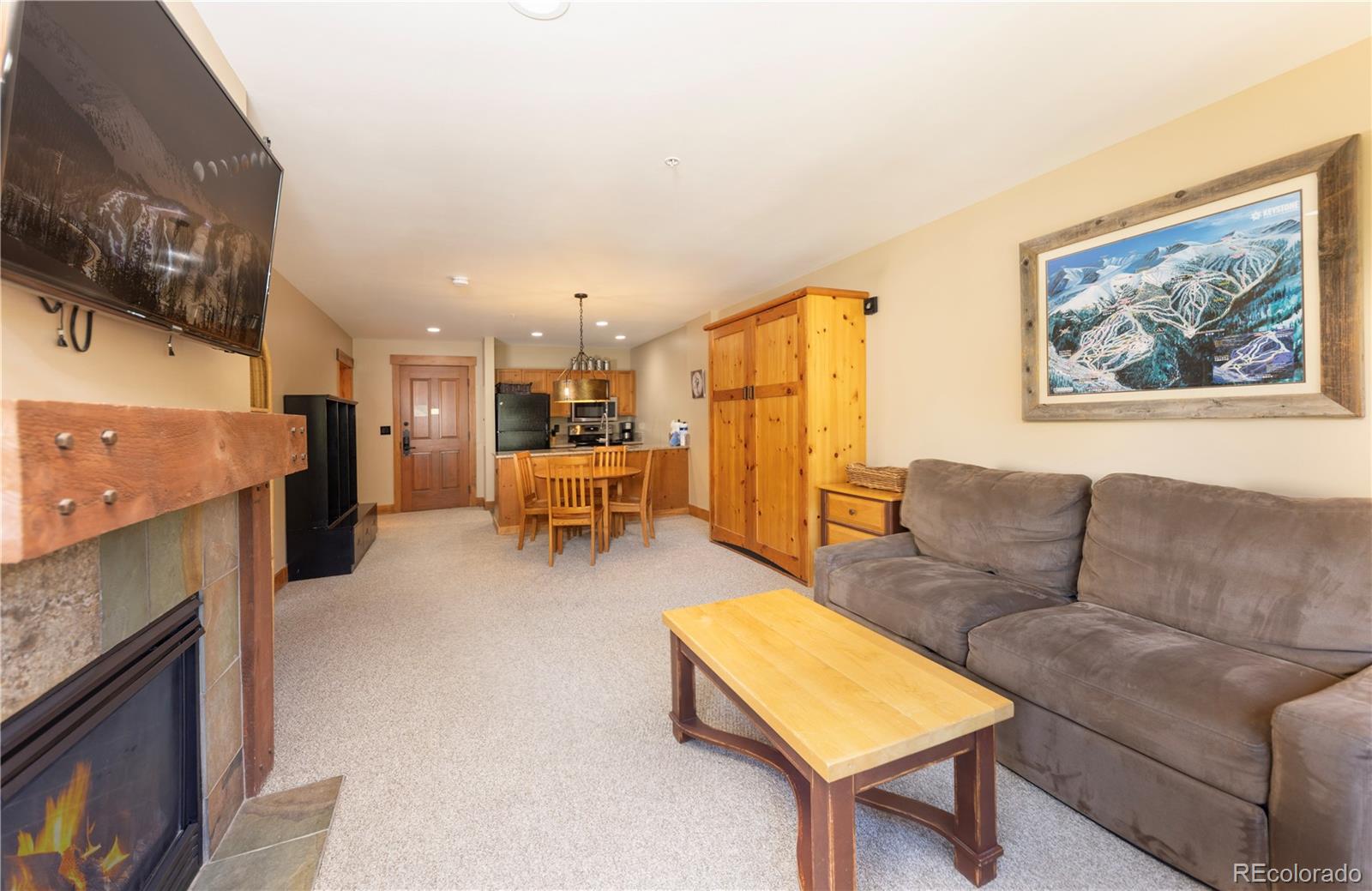 53 Hunki Dori Court 8886