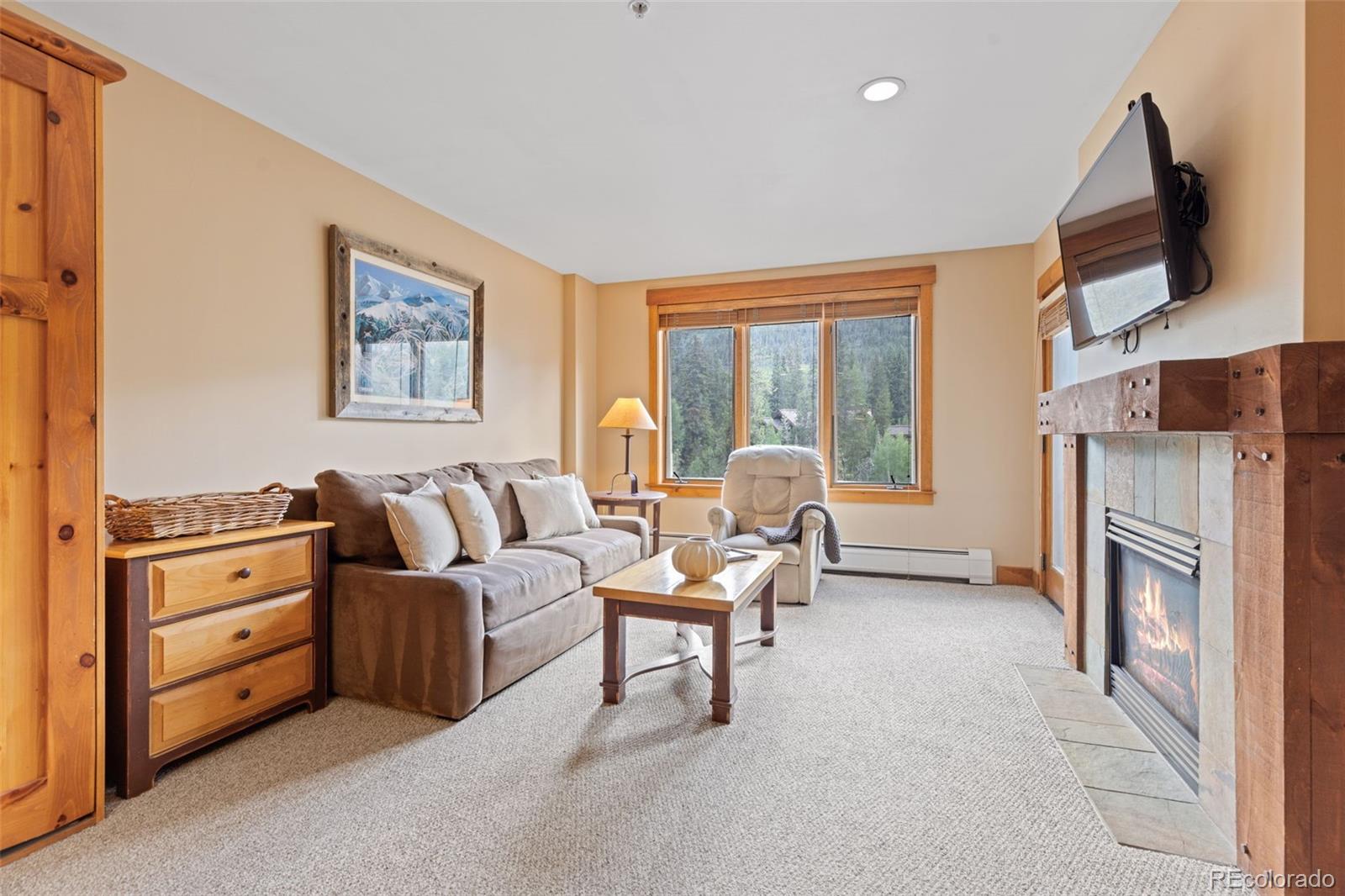 53 Hunki Dori Court 8886