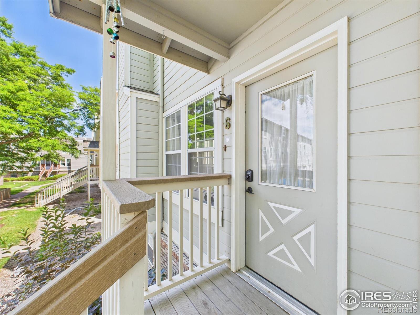 3200 Azalea Drive #6