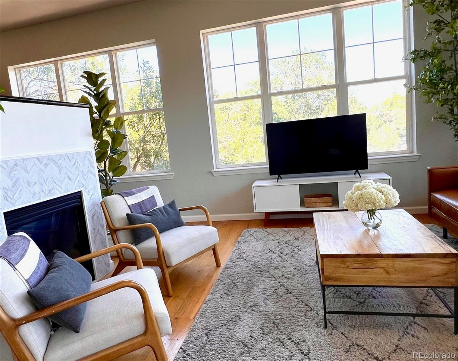 1489 Steele Street 200