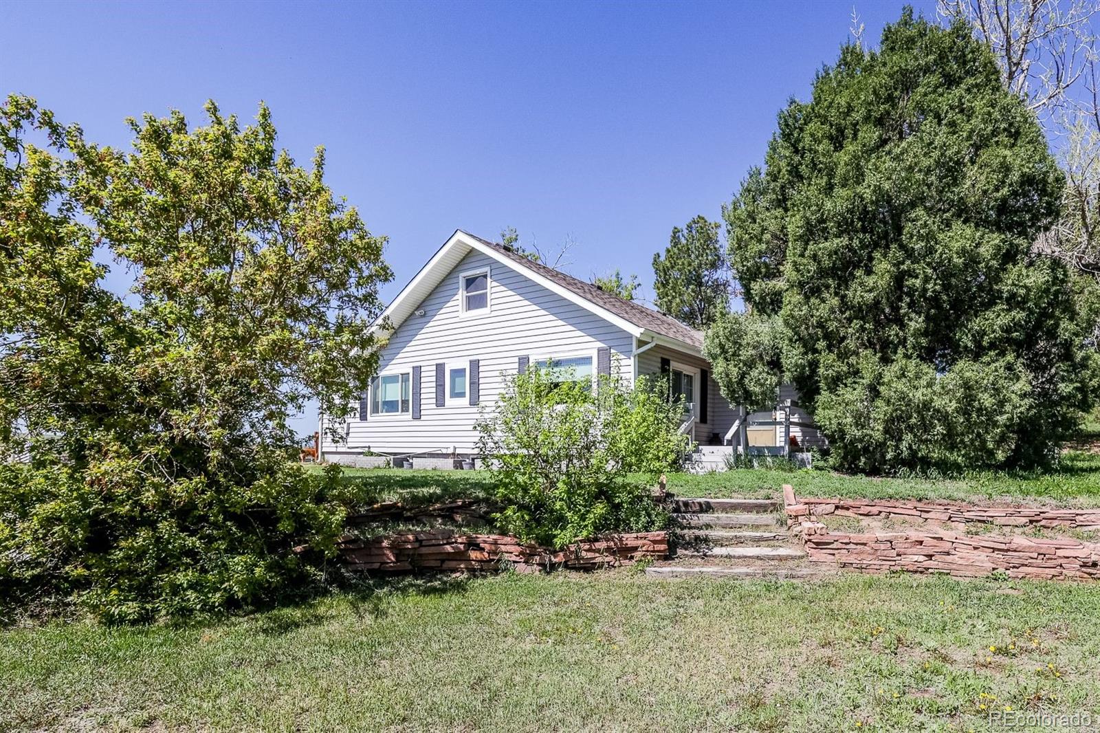 6597 S State Highway 83