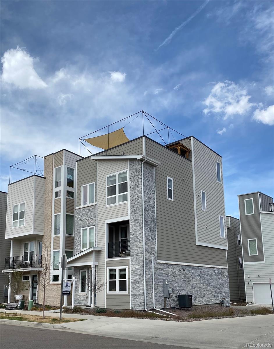 12350 Farmview Street