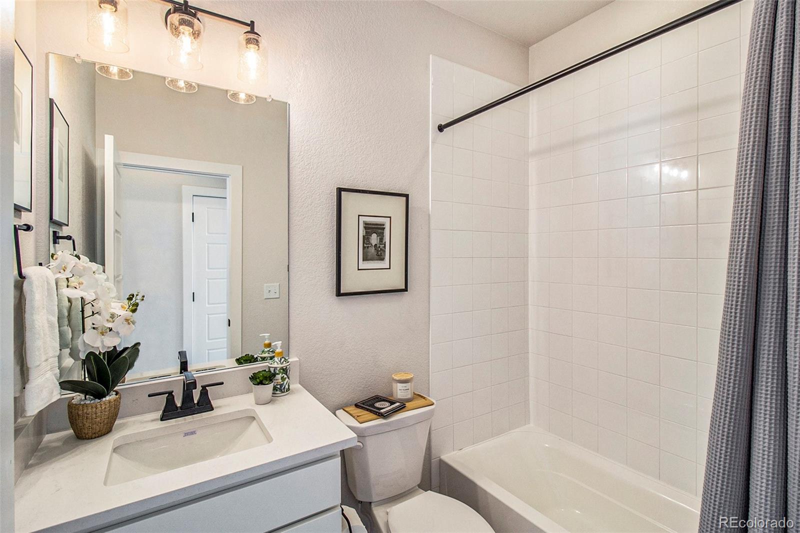 12350 Farmview Street