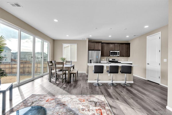 27922 E 10TH DR, AURORA, CO 80018 - Image 02320c258fcabfdf4f1c3d3b94e2e98c/1381581237