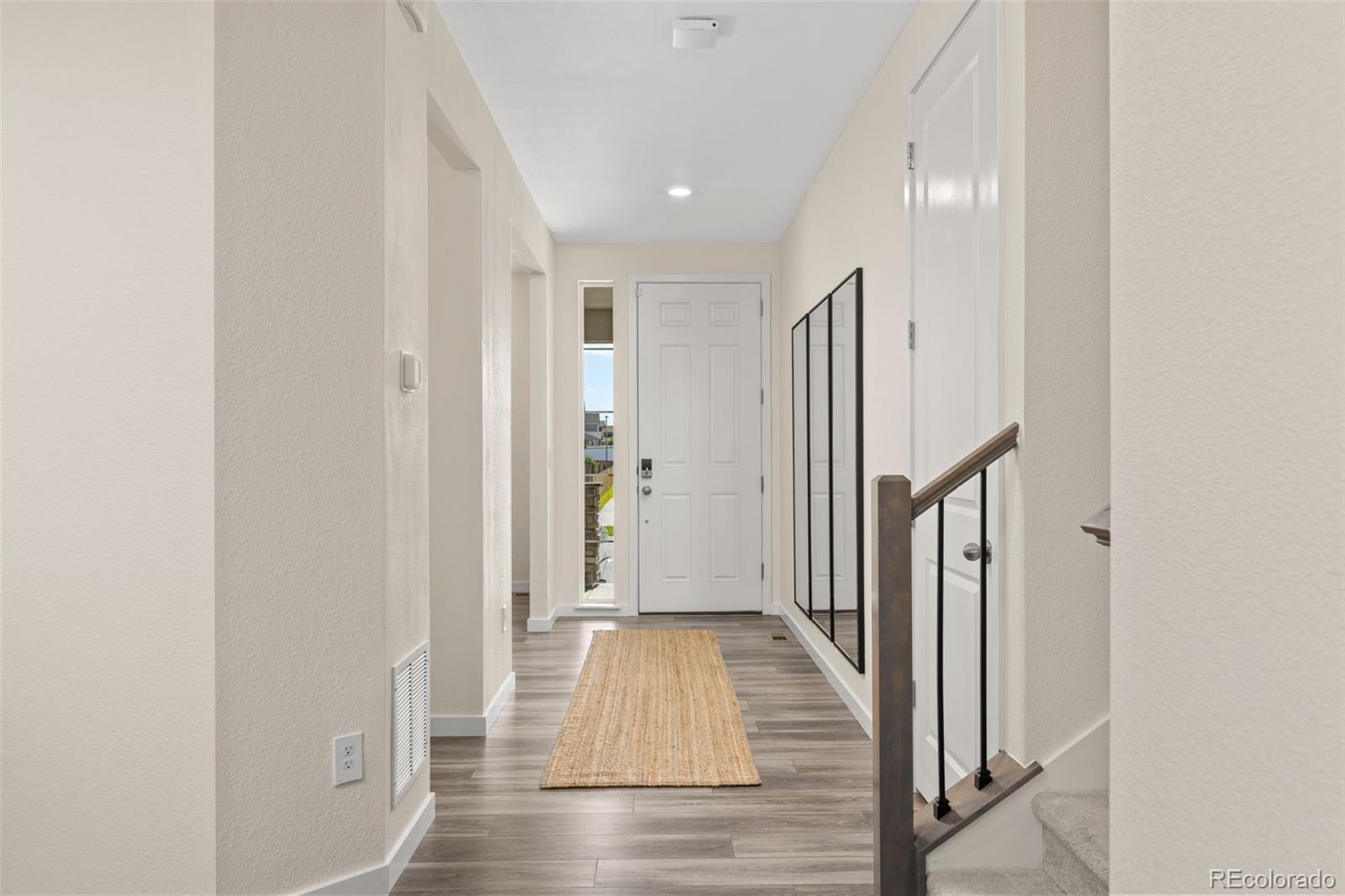 1061 S De Gaulle Court, Aurora, CO, 80018 4 1061 S De Gaulle Court