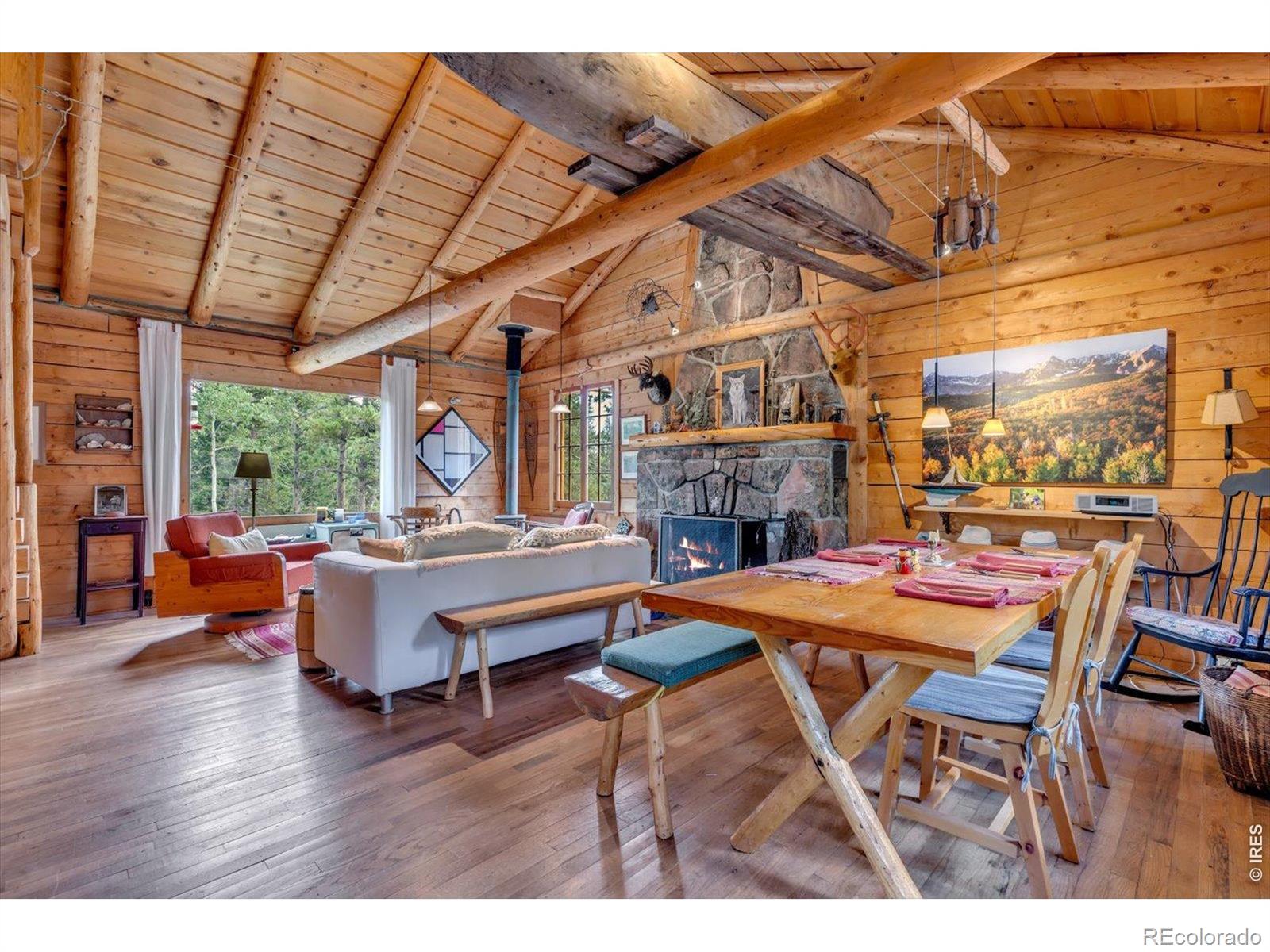628 County Road 113S