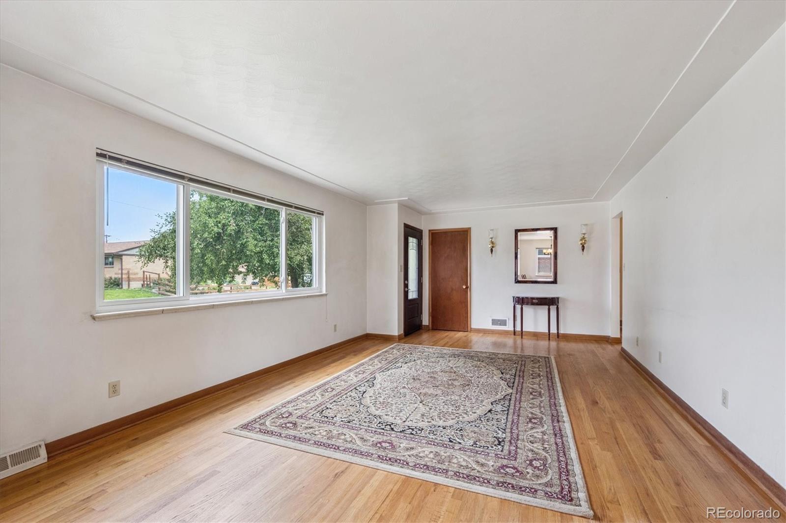 6110 Harlan Street, Arvada, CO, 80003 4 6110 Harlan Street