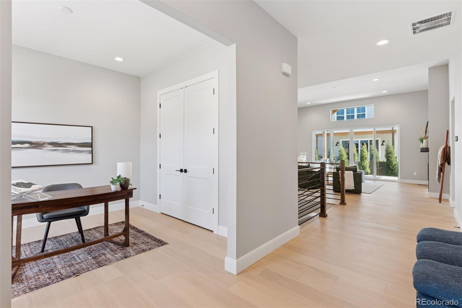 953 William Way