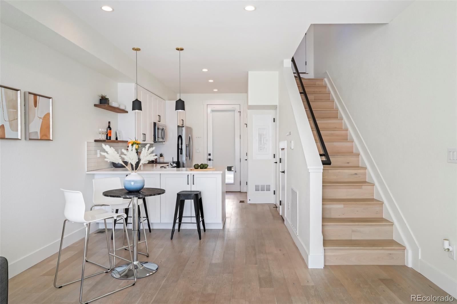 4777 Shoshone Street 9