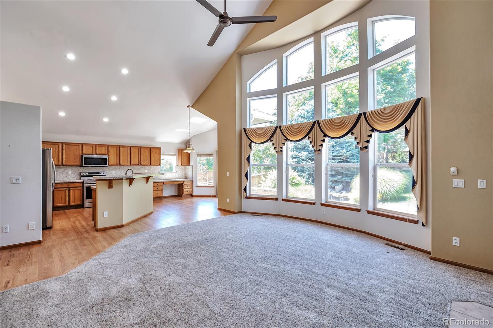 9227 Desert Willow Road, Highlands Ranch, CO, 80129 1 9227 Desert Willow Road