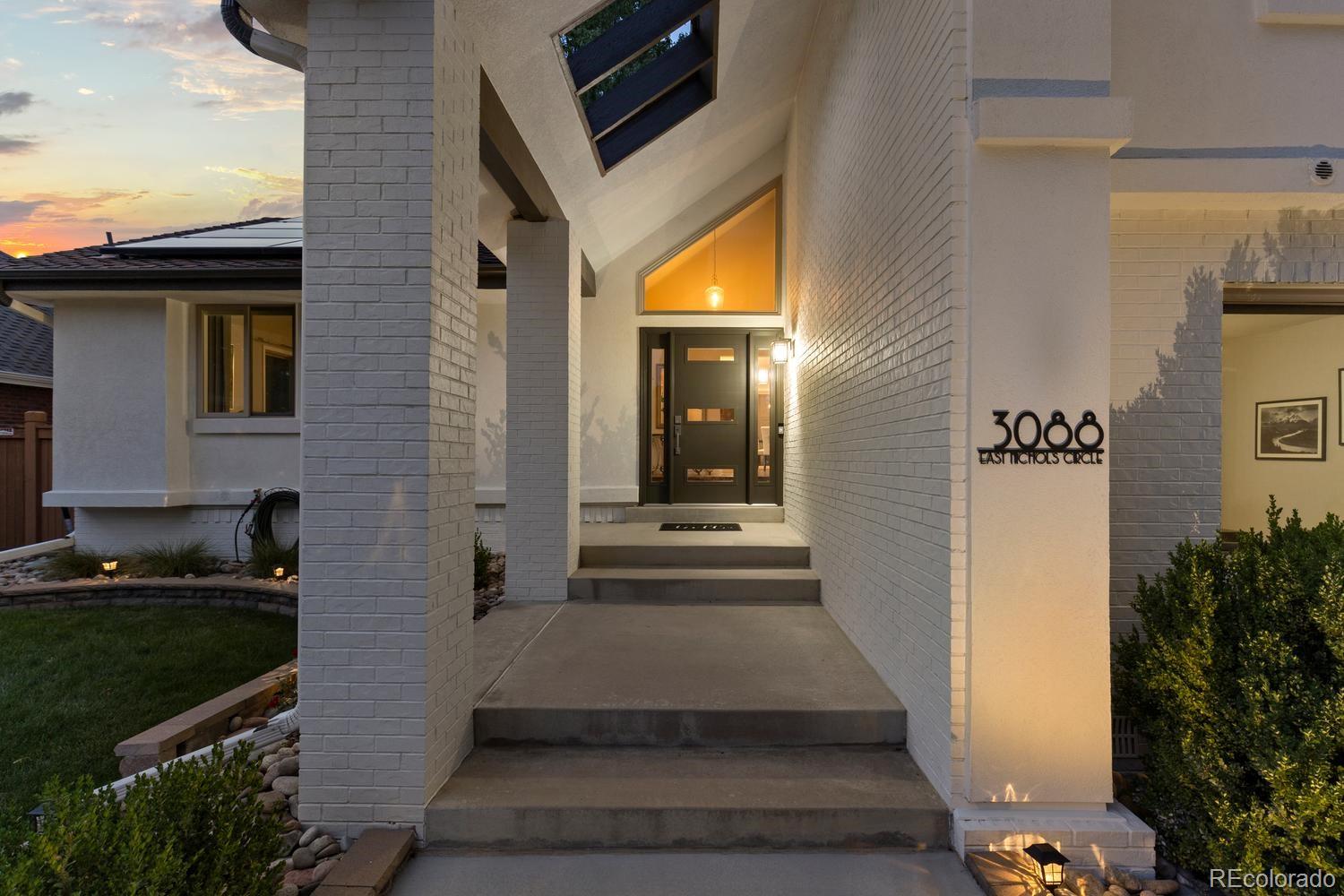 3088 E Nichols Circle