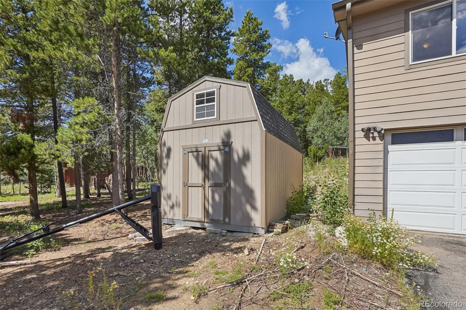 237 Atlantis Drive