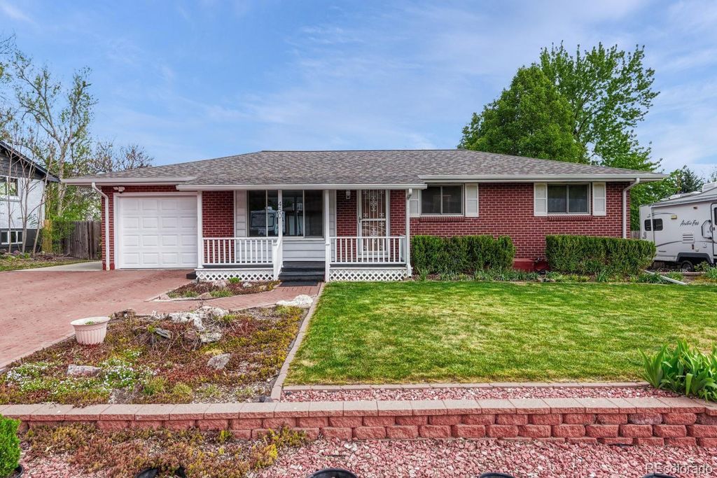 Photo of 450 S Lee Street, Lakewood, CO 80226 (MLS # 6873144)