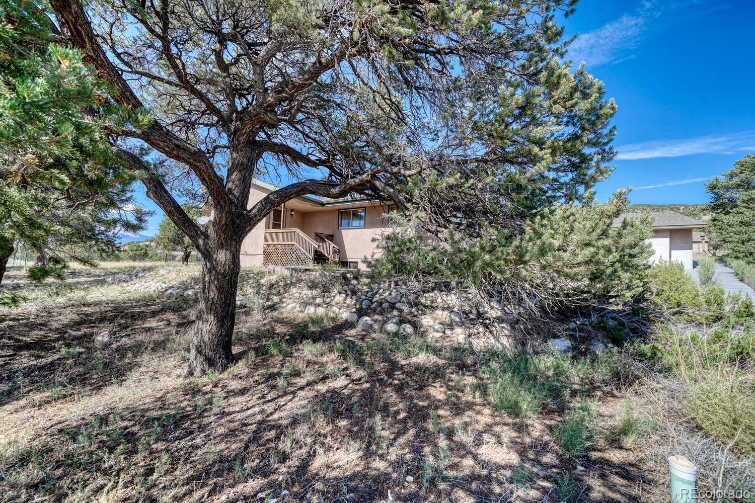 10239 W Cheyenne Circle