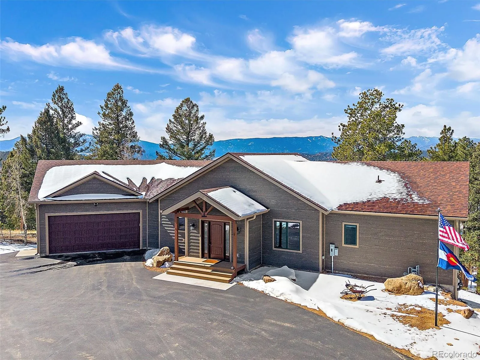 Conifer, Colorado 80433, United States, 3 Bedrooms Bedrooms, ,3 BathroomsBathrooms,Residential,Pending,86156