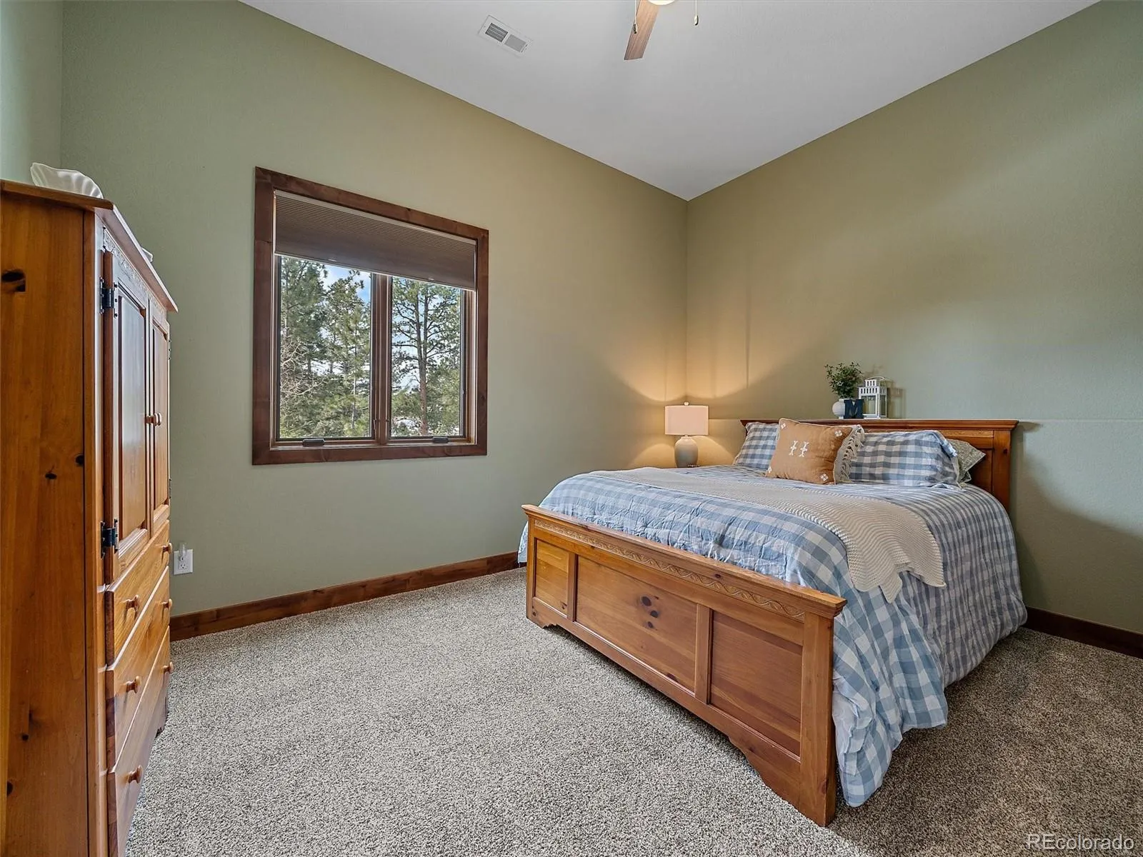 Conifer, Colorado 80433, United States, 3 Bedrooms Bedrooms, ,3 BathroomsBathrooms,Residential,Pending,86156