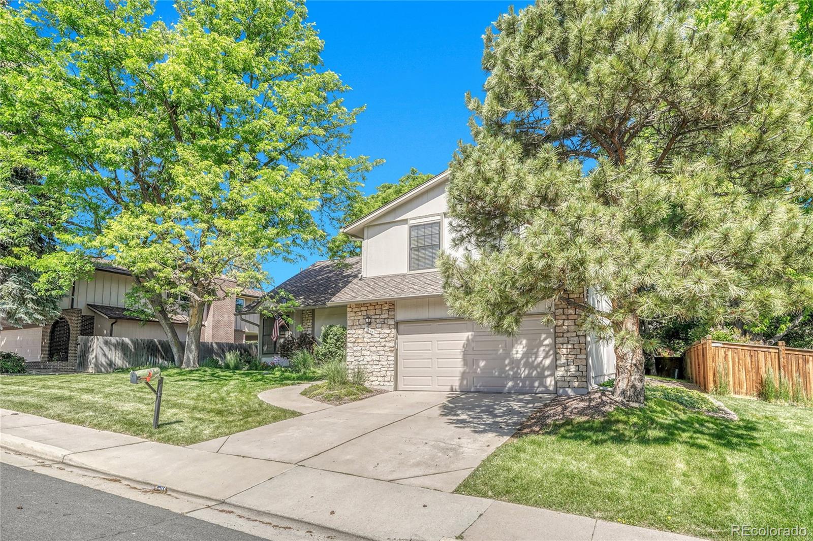 5543 S Kenton Court