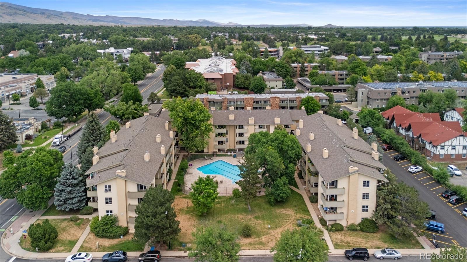 3035 Oneal Parkway 37V