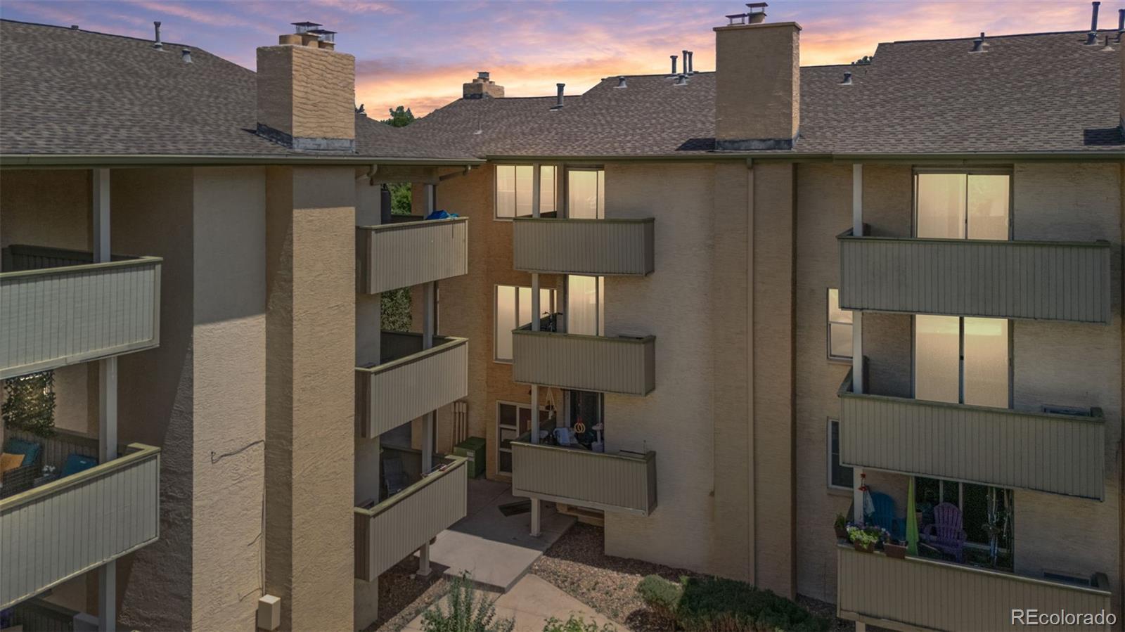 3035 Oneal Parkway 37V