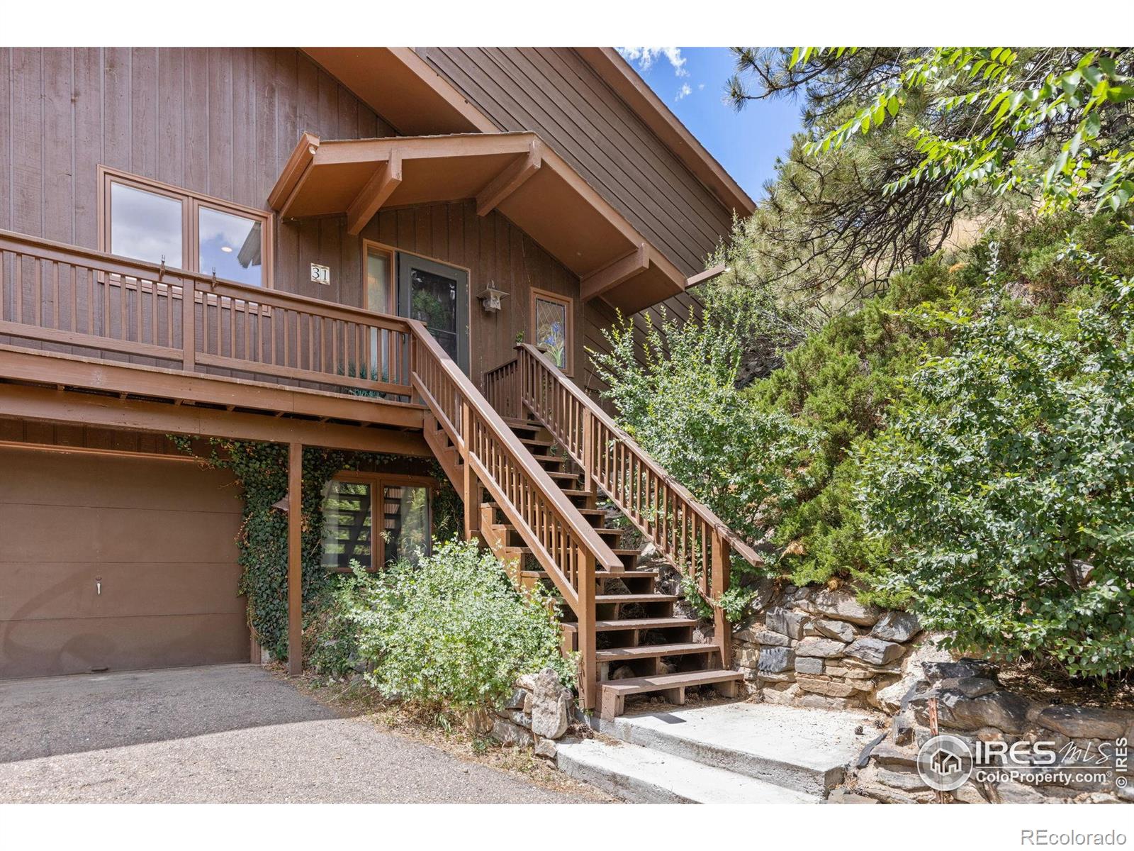 31 Kings Canyon Road