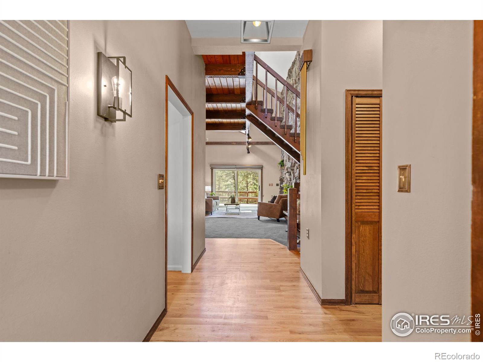 31 Kings Canyon Road