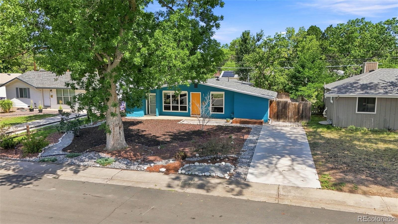 1270 S Fairfax Street