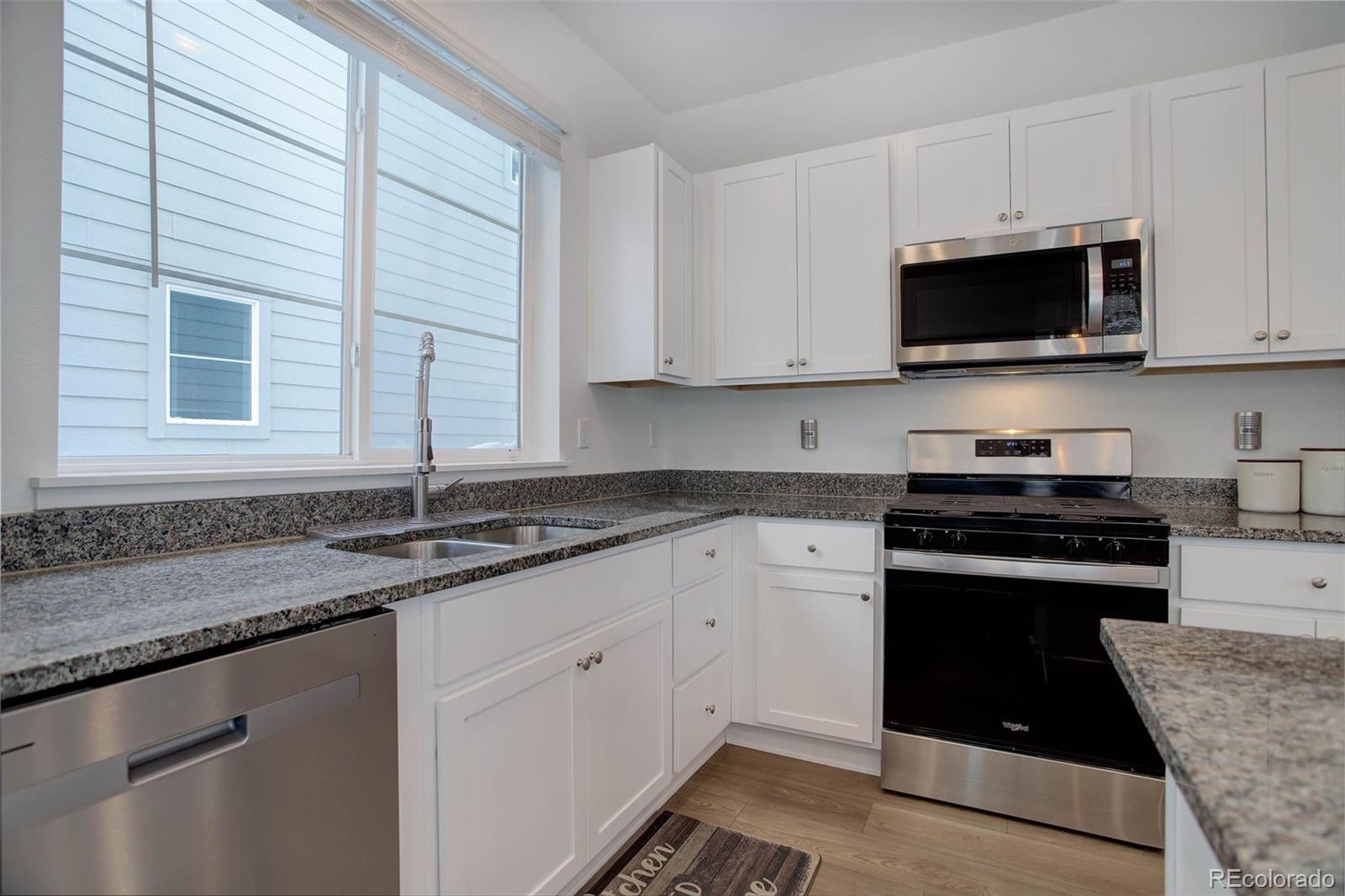 23670 E 41 st Avenue, Aurora, CO, 80019 4 23670 E 41 st Avenue