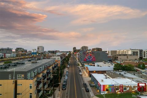 Condominium in Denver CO 3101 Blake Street 37.jpg