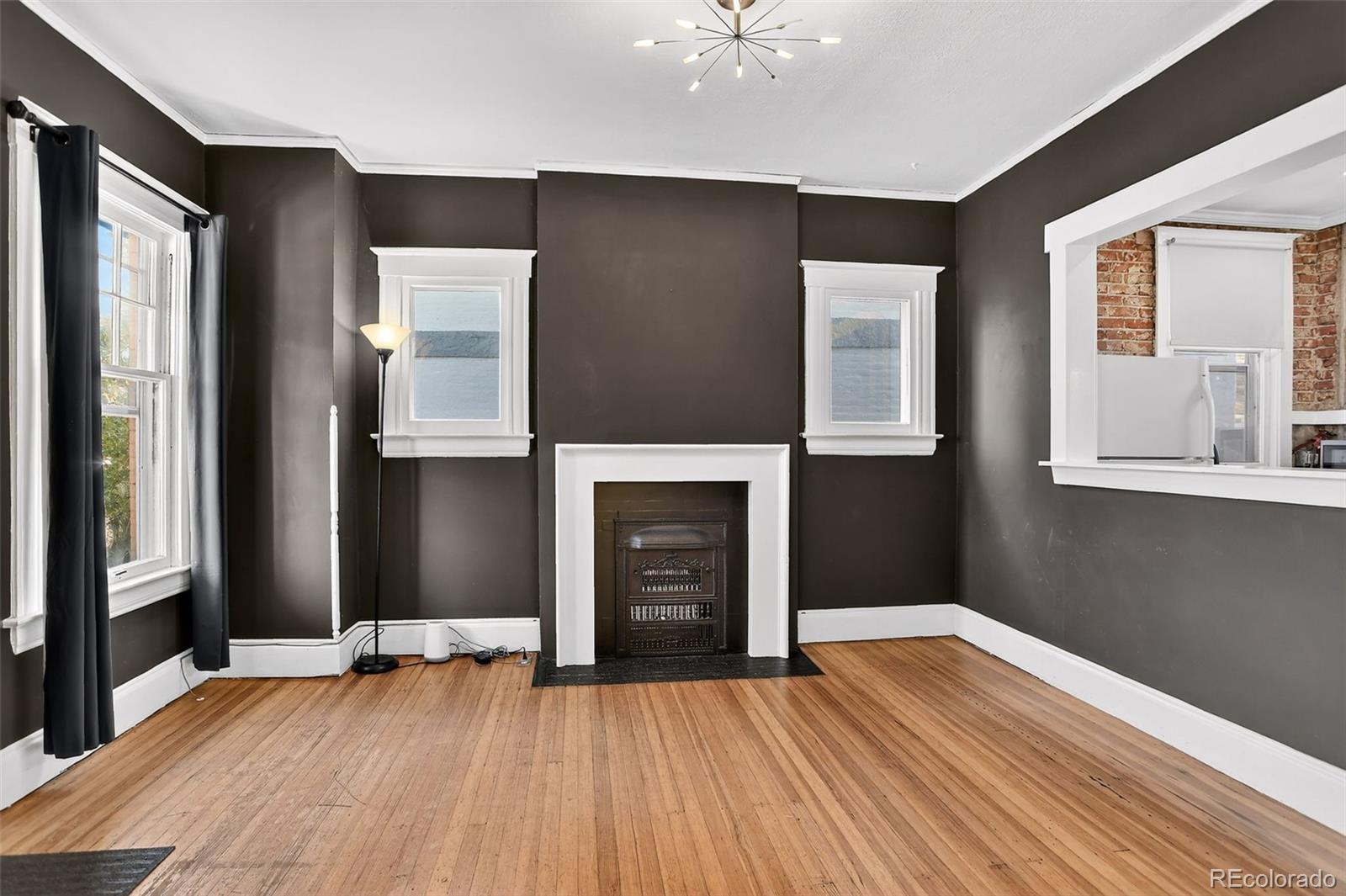 1161 Elizabeth Street