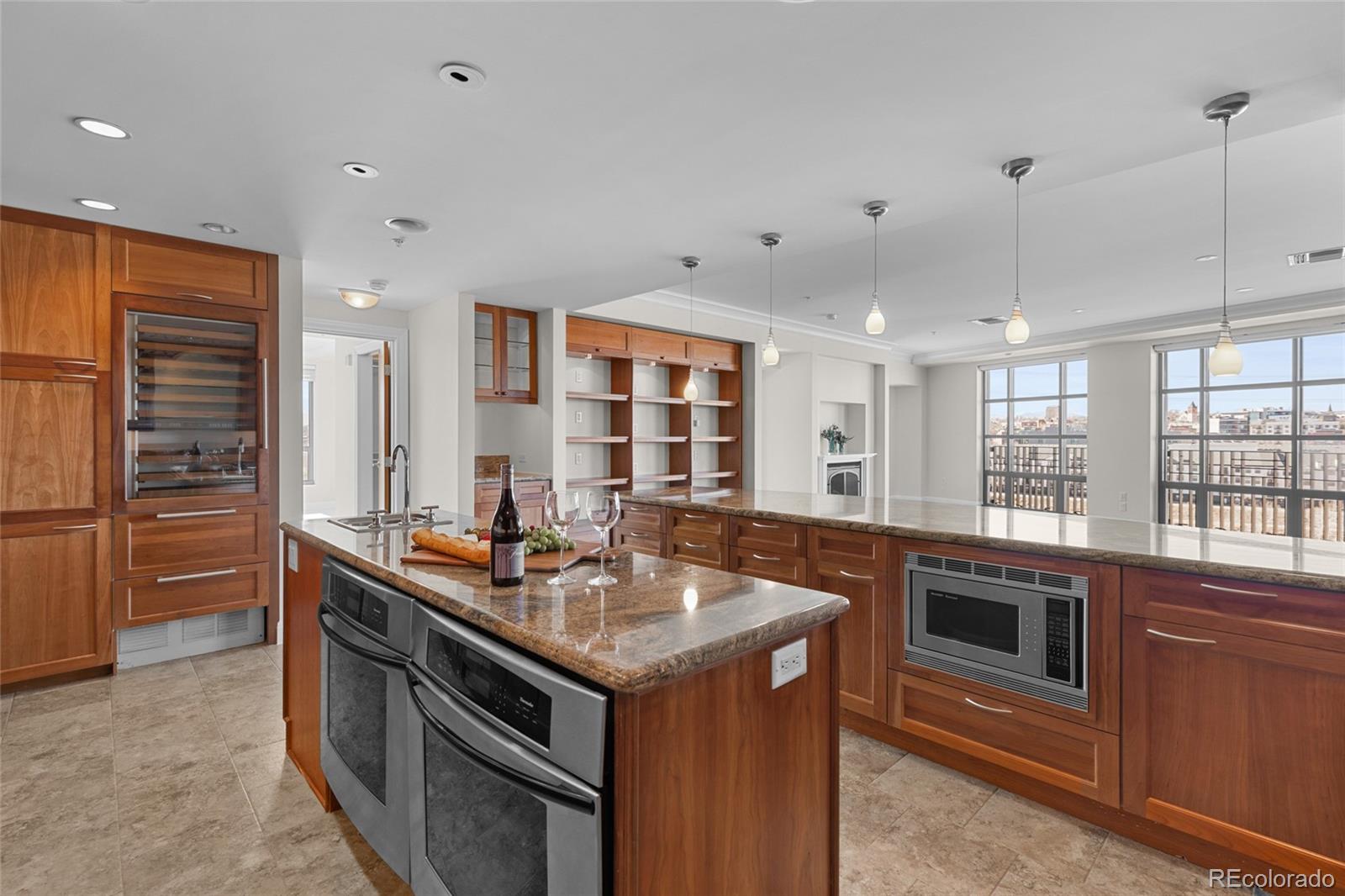 1590 Little Raven Street 706