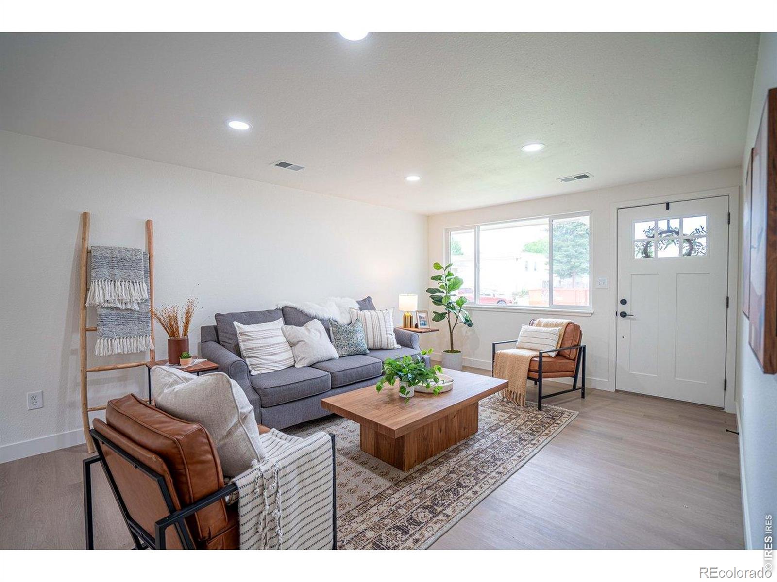 1640-1642 Cheyenne Avenue