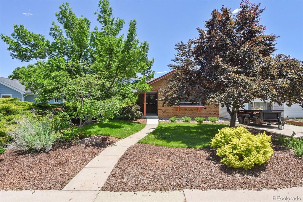 Photo of 4720 S Grant Street, Englewood, CO 80113 (MLS # 3266924)