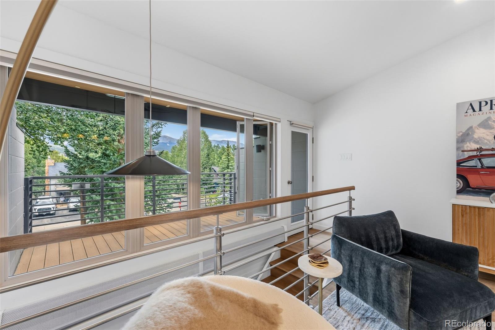 302 S High Street 2
