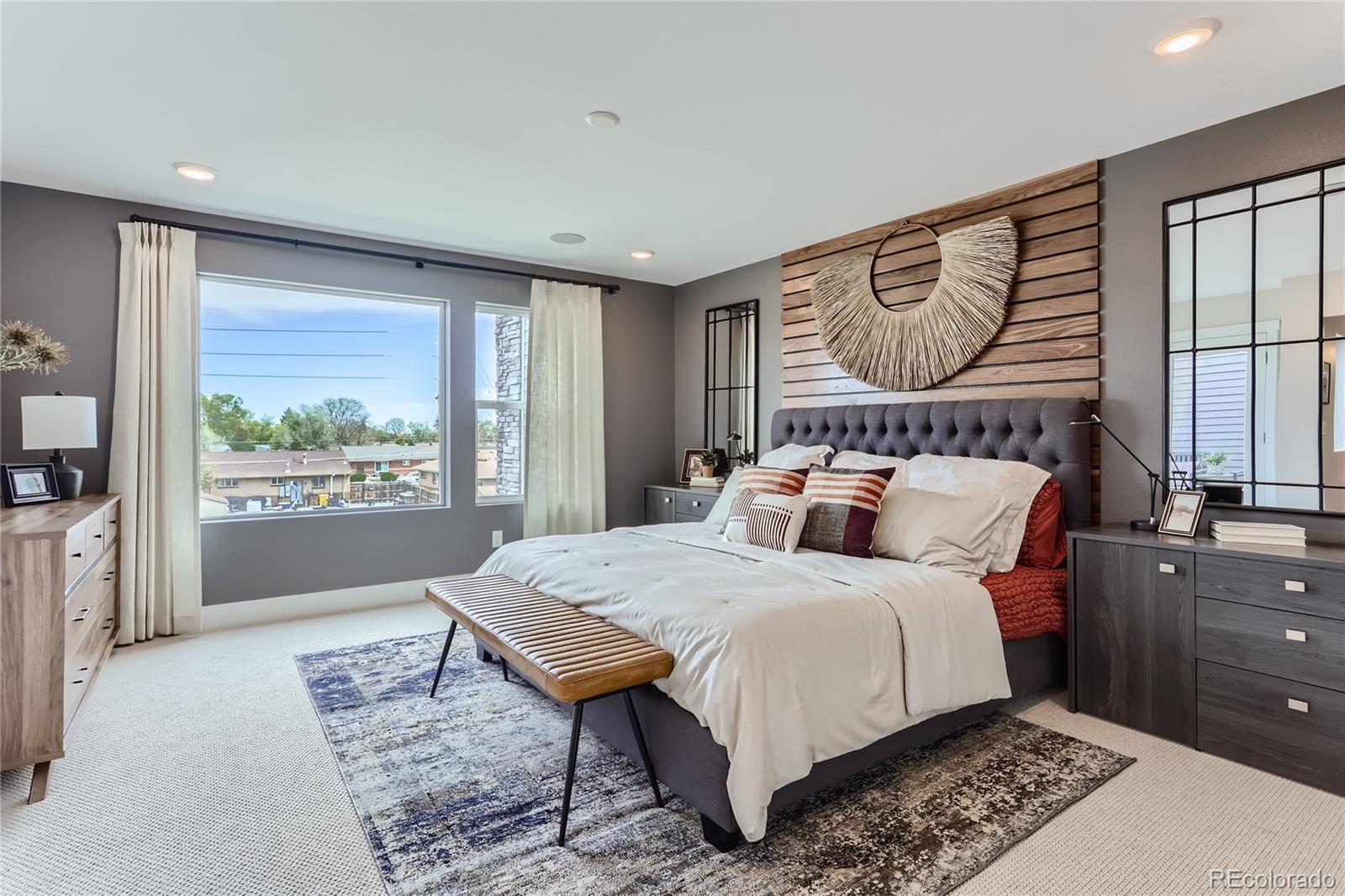 2475 W 69th Place