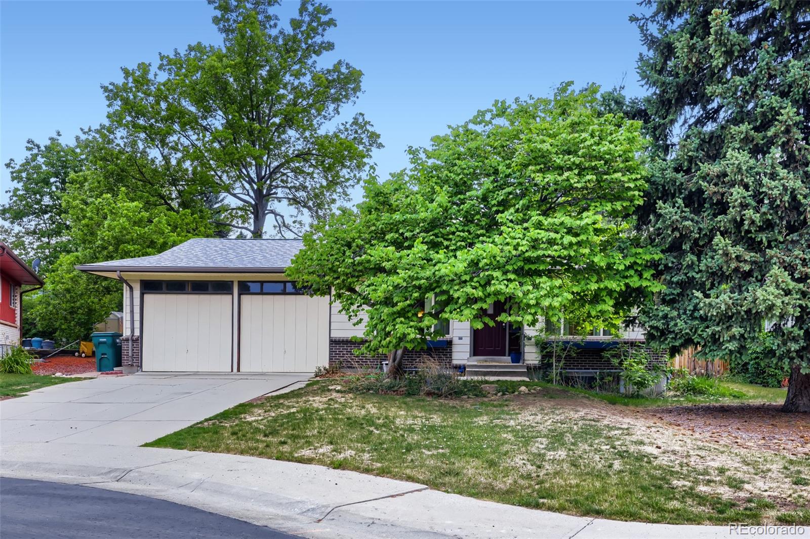 1471 S Welch Court