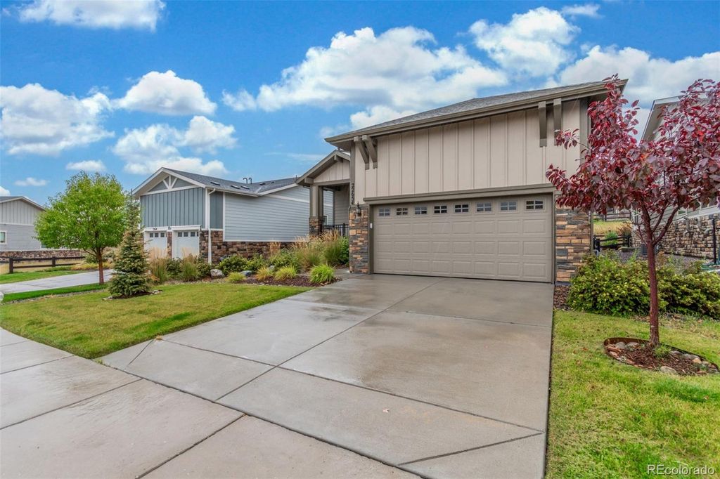 Photo of 22654 E Henderson Drive, Aurora, CO 80016 (MLS # 9947789)