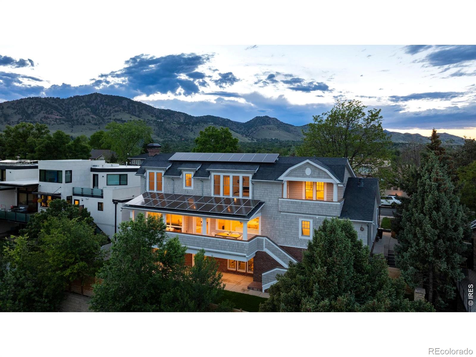 1710 Sunset Boulevard