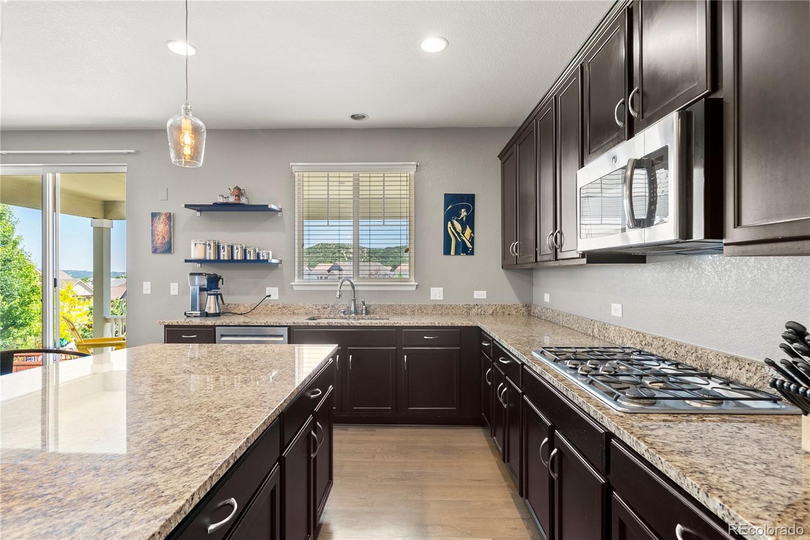 1382 Raindrop Way