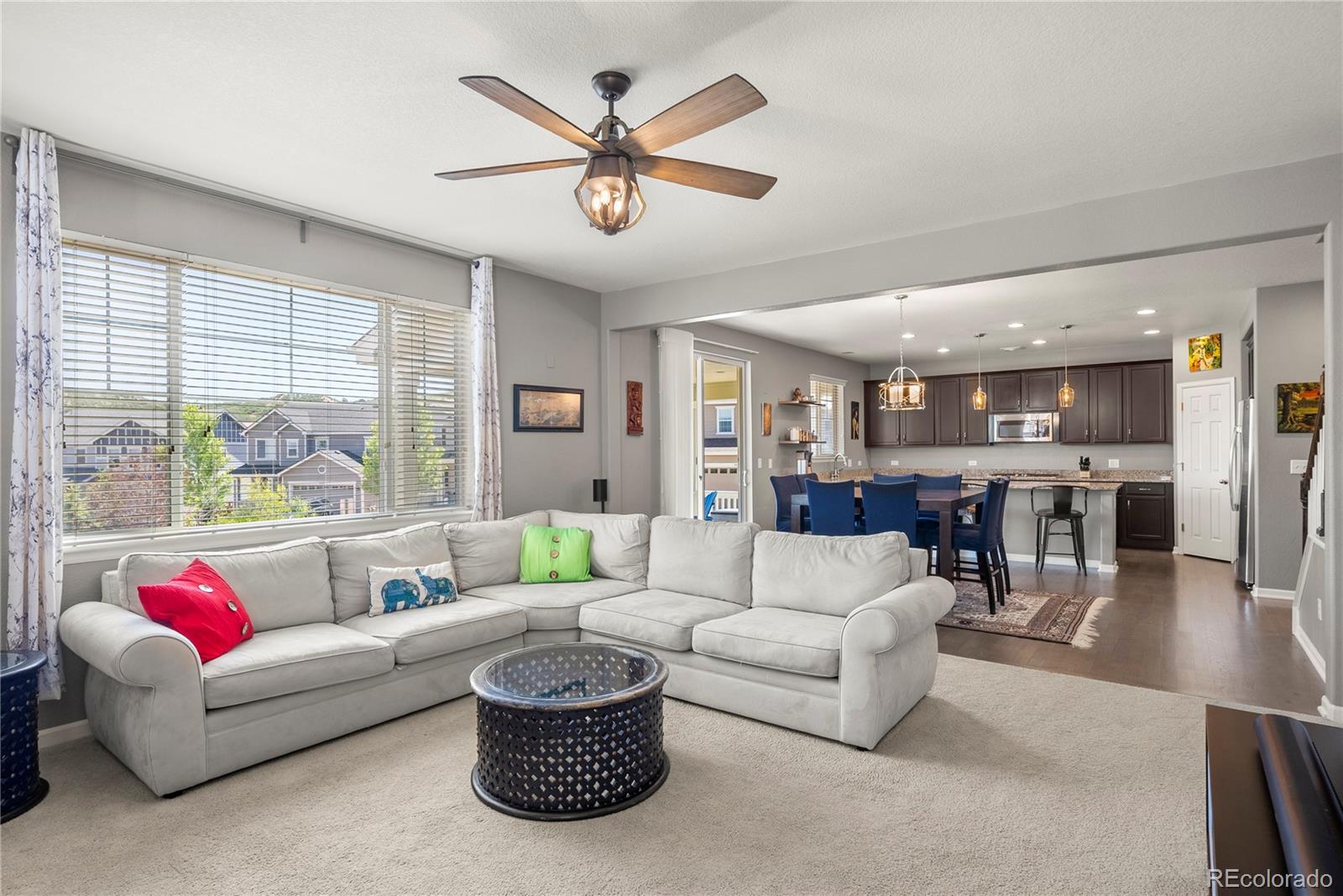 1382 Raindrop Way