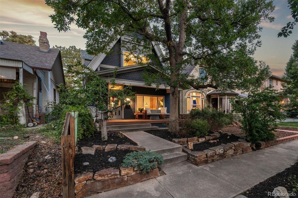 Photo of 2020 N Vine Street, Denver, CO 80205 (MLS # 5487271)