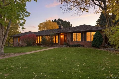 Photo of 3452 S Blackhawk Way, Aurora, CO 80014 (MLS # 9913106)