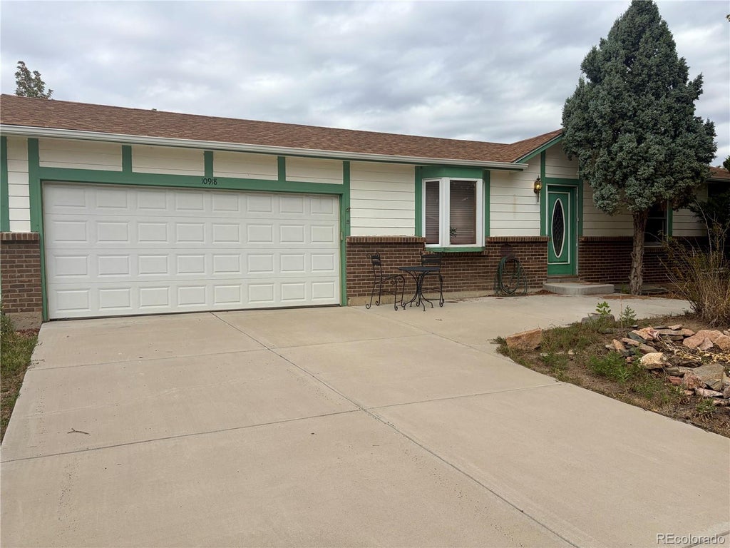 Photo of 10918 W 103rd Place, Westminster, CO 80021 (MLS # 5414041)